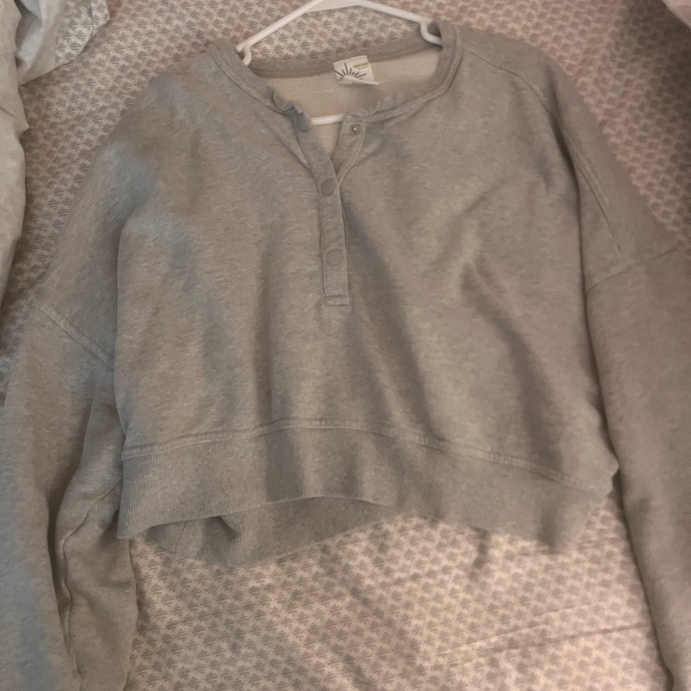 Gray Cropped Henley Sweatshirt